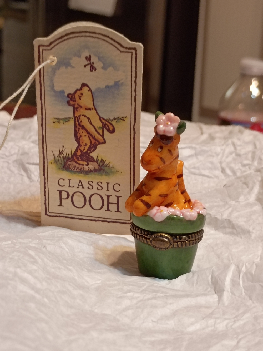 Classic Pooh Tigger With Flowers PHB WithTrinket